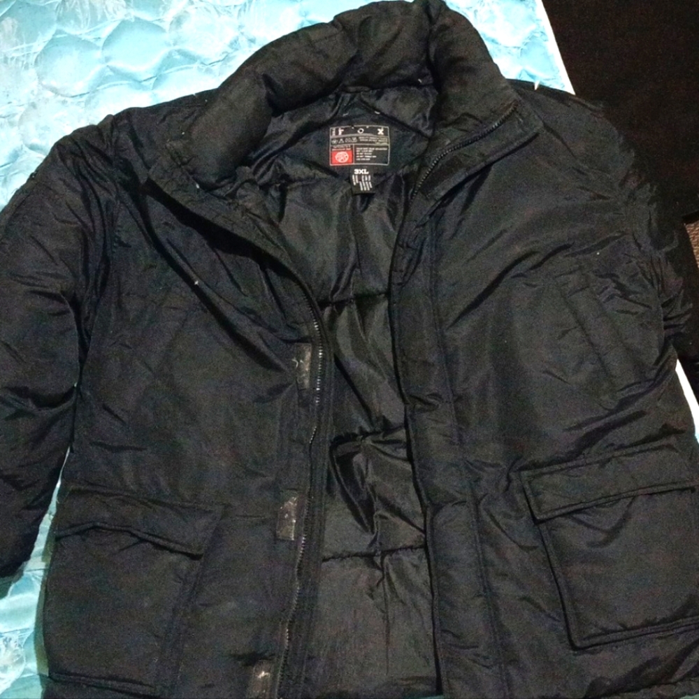 Fox feather goose down filled winter jacket. 3XL Black Hooded winter jacket